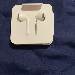 iPhone headphones